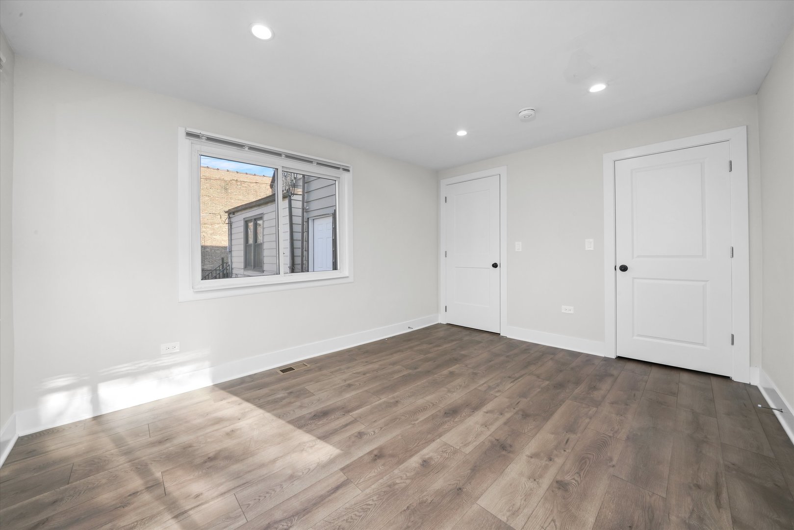 7356 S Kenwood Avenue Property Photo 12