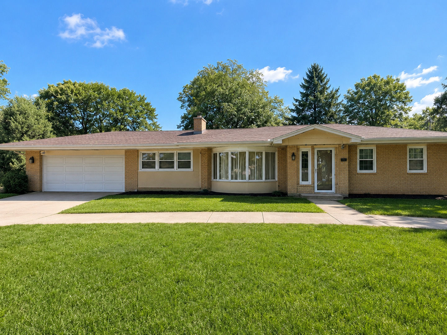 1415 Burr Oak Drive Property Photo 1