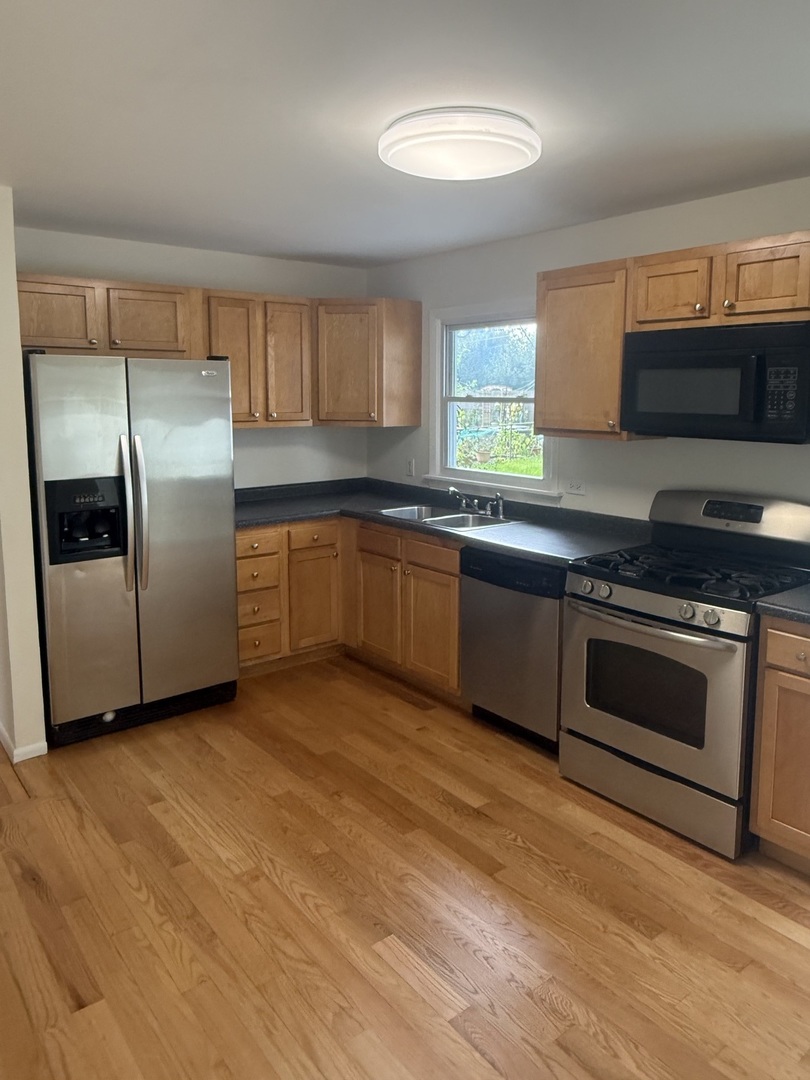 662 Walnut Road Property Photo 2