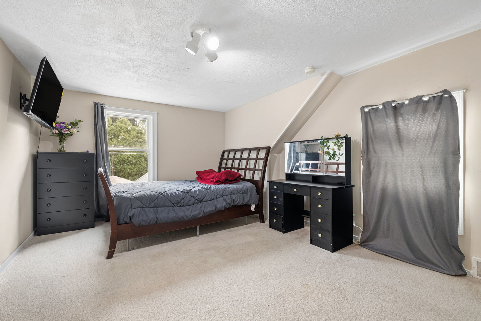 1031 Glenwood Avenue Property Photo 15
