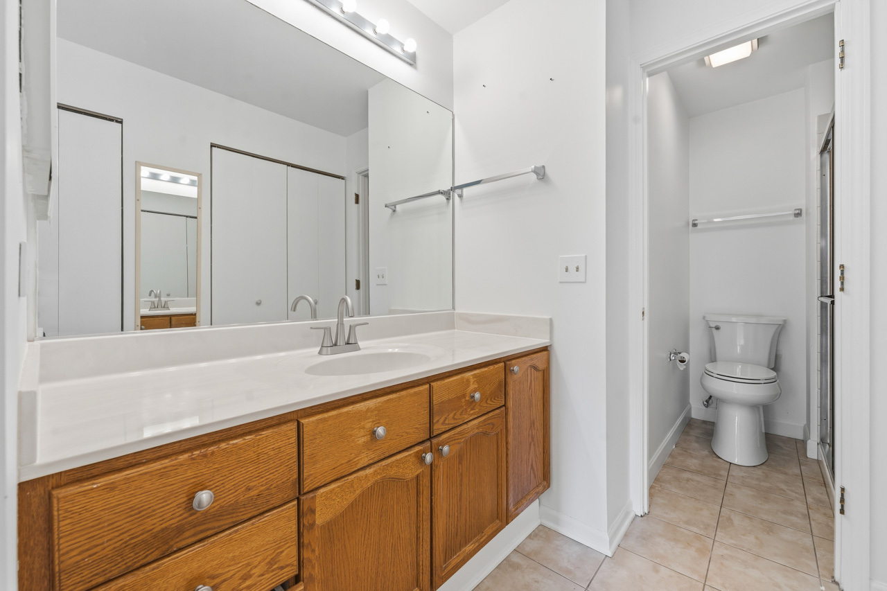815 Leicester Road 217 Property Photo 16