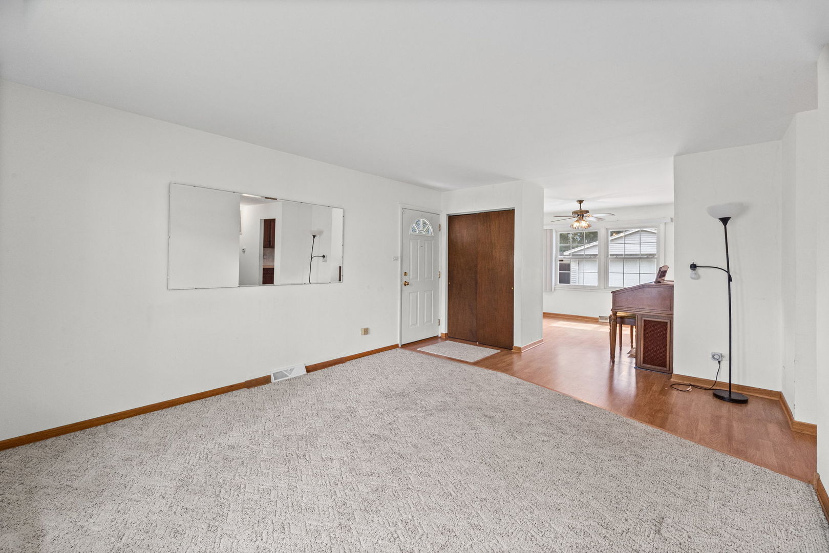 2207 Kingfisher Lane Property Photo 3