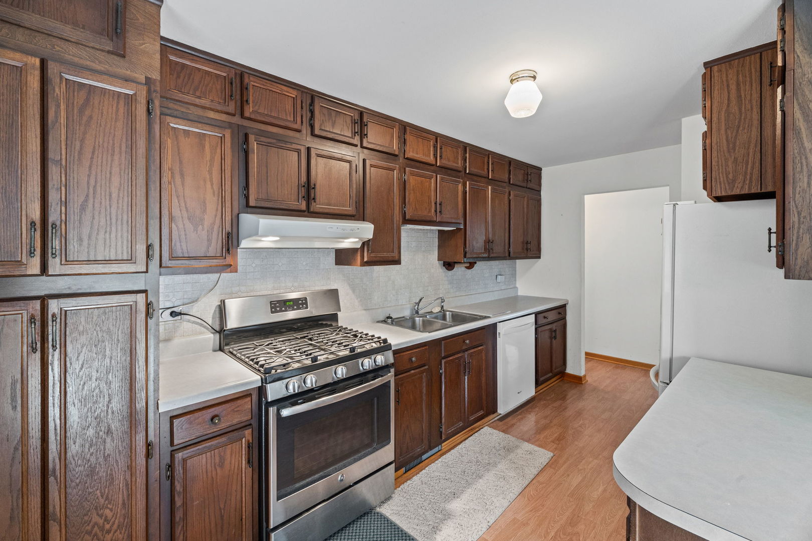 2207 Kingfisher Lane Property Photo 7