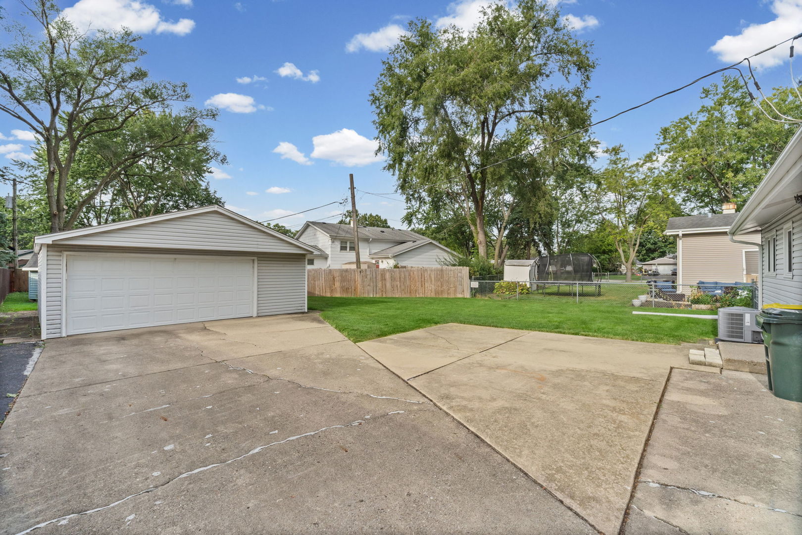 2207 Kingfisher Lane Property Photo 23