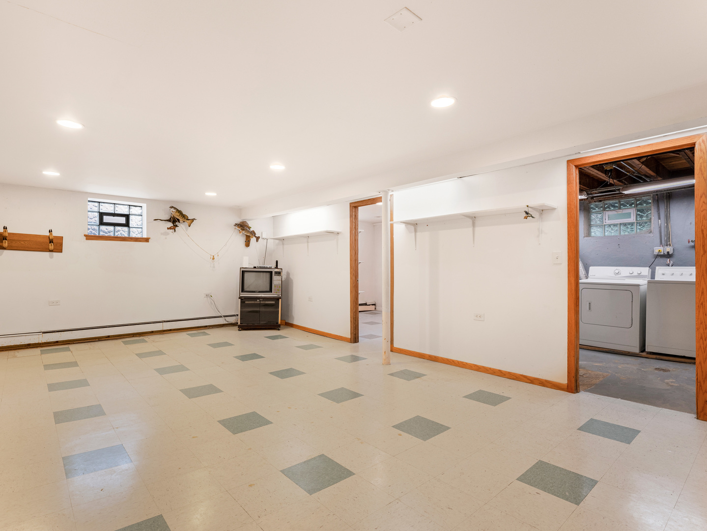 661 Winston Drive Property Photo 22