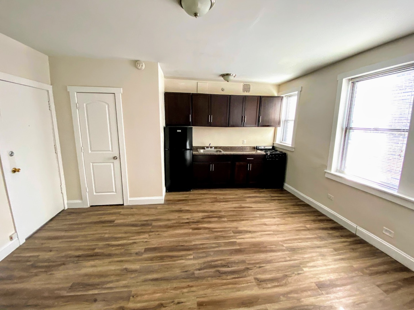 839 W Sheridan Road 509 Property Photo 5