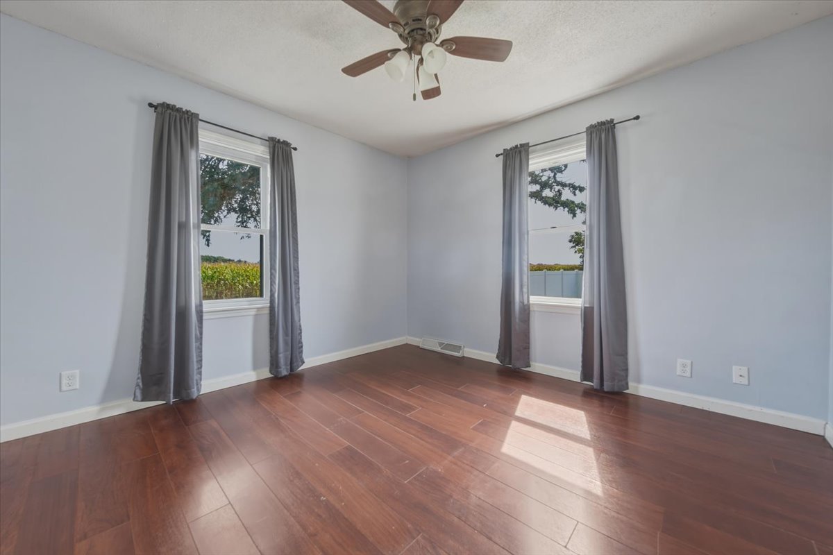 1510 Sycamore Drive Property Photo 12