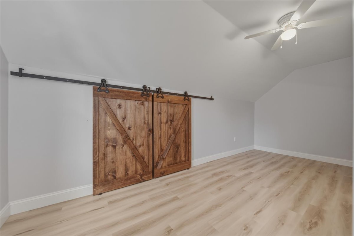 1510 Sycamore Drive Property Photo 15