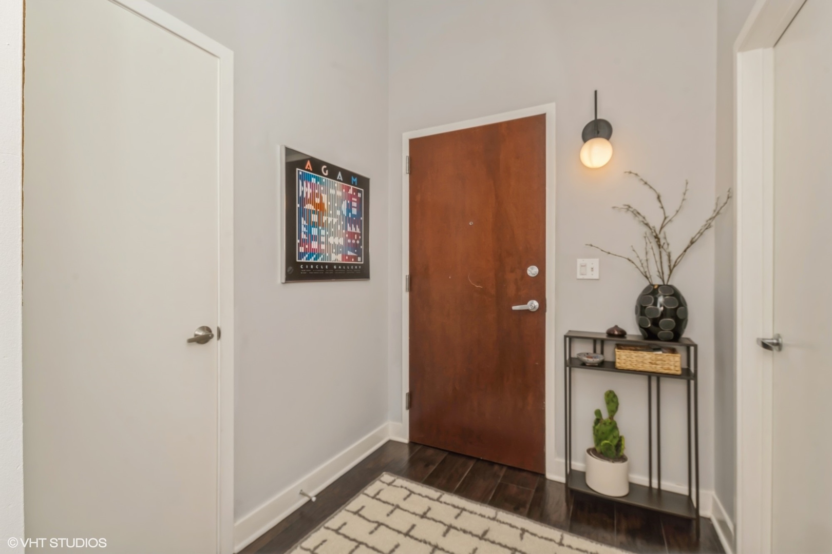 740 W Fulton Street 1306 Property Photo 2