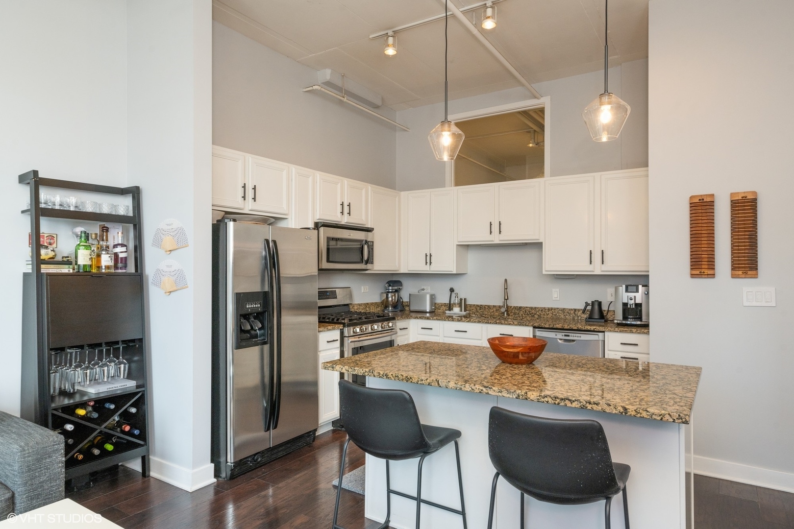 740 W Fulton Street 1306 Property Photo 8