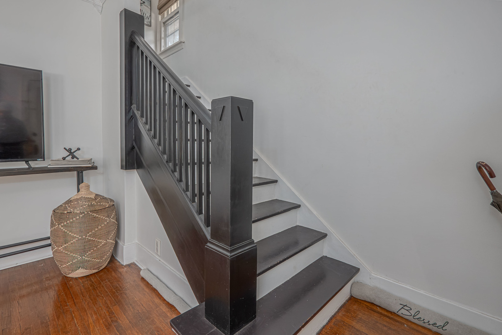1344 Garfield Avenue Property Photo 4