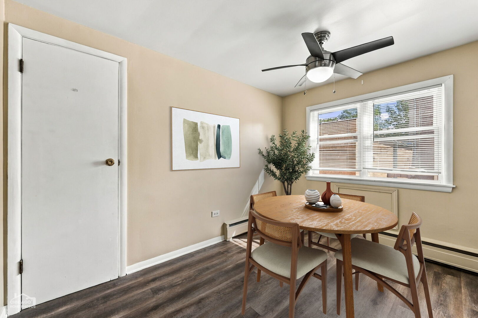 5848 W Irving Park Road Property Photo 7