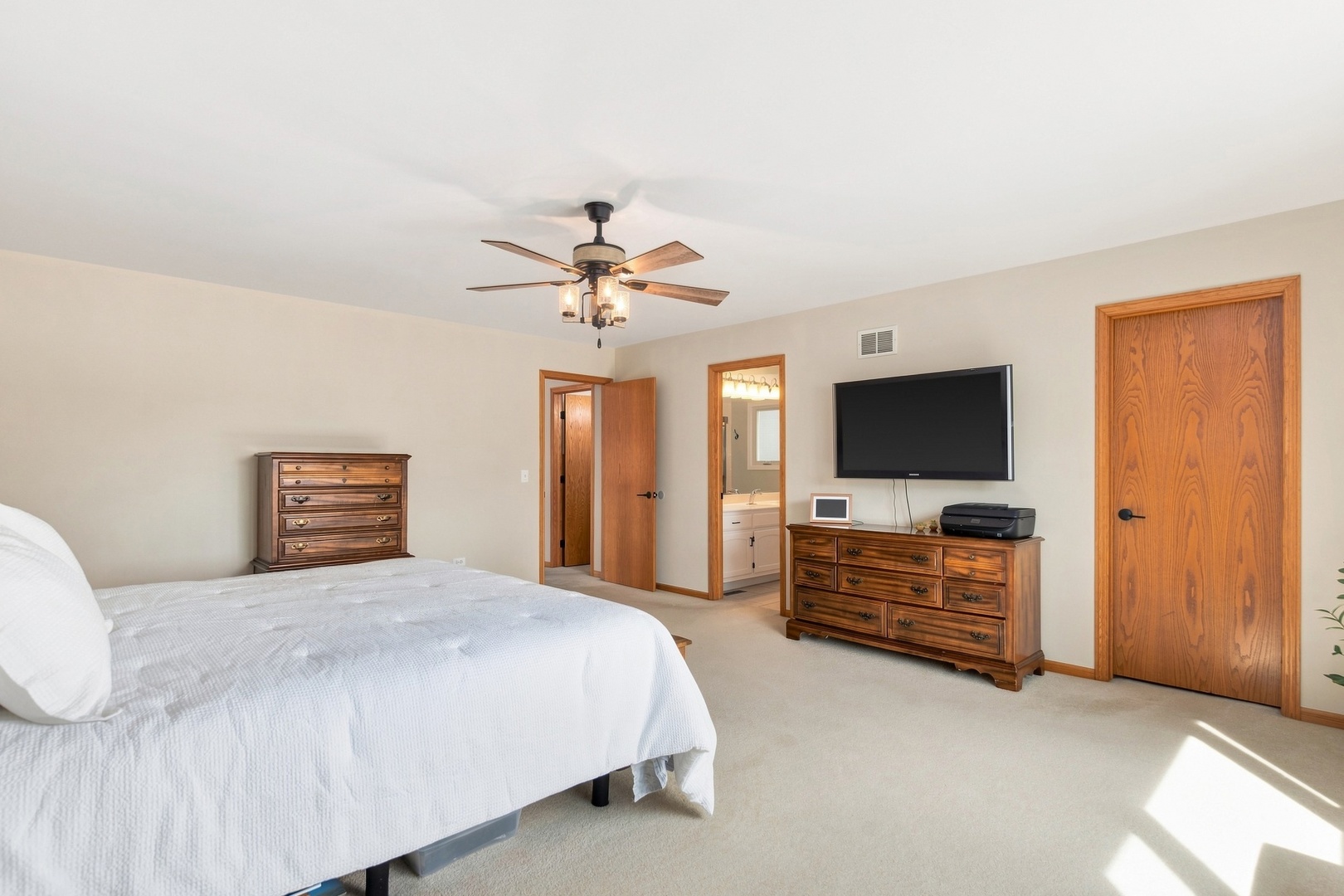 25230 W Monroe Court Property Photo 16
