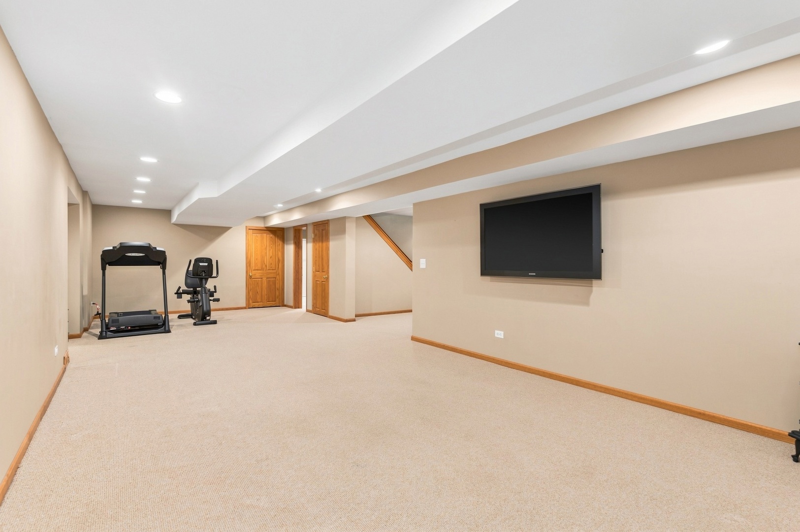 25230 W Monroe Court Property Photo 23