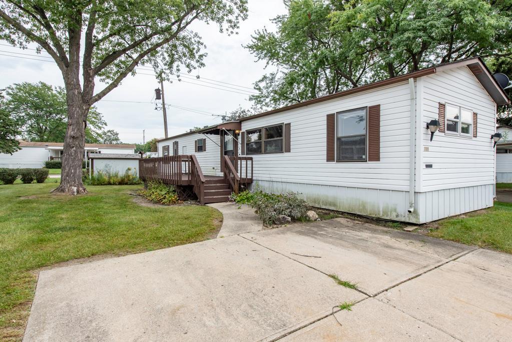 785 Hillcrest Avenue Property Photo 1