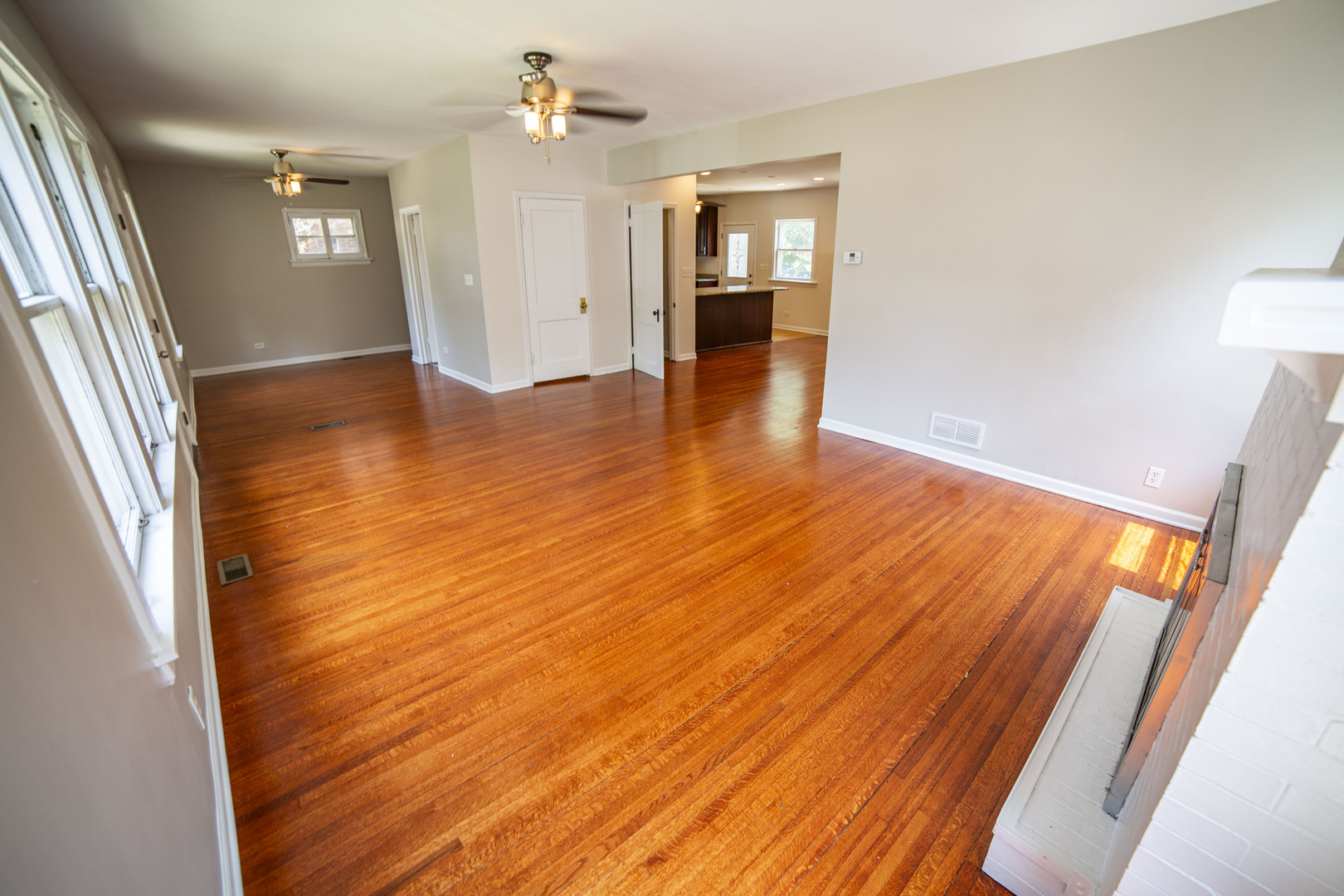 11359 S Bell Avenue Property Photo 10