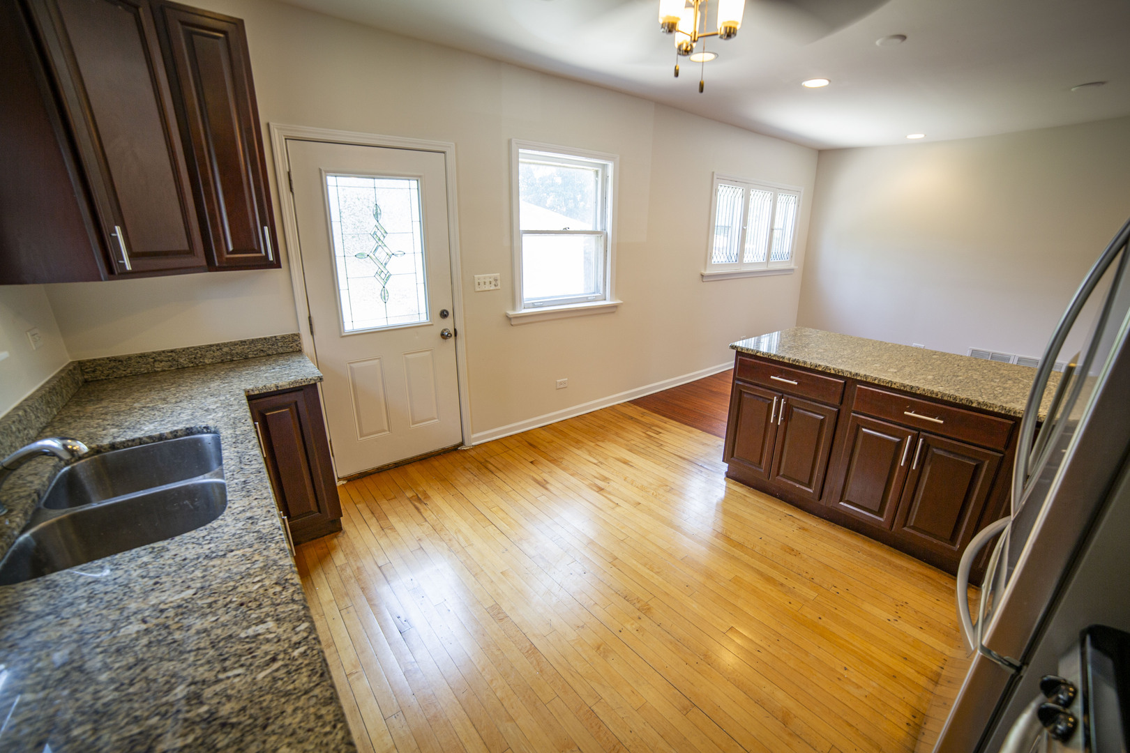 11359 S Bell Avenue Property Photo 16