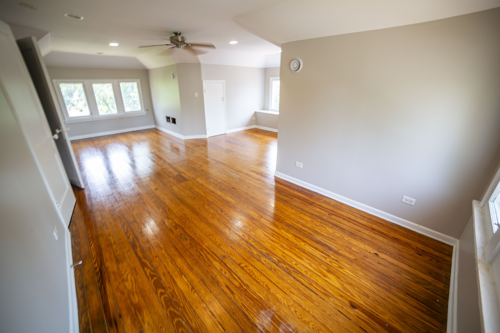 11359 S Bell Avenue Property Photo 30