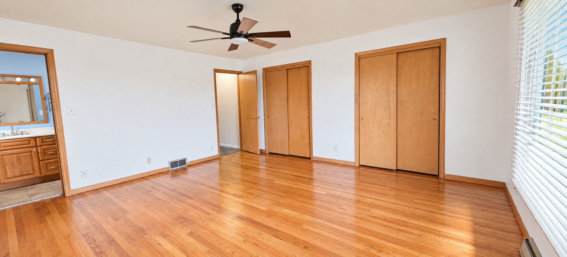 760 Riverside Court Property Photo 7