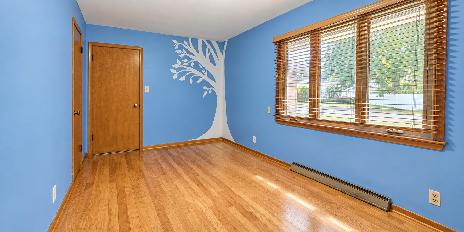 760 Riverside Court Property Photo 11