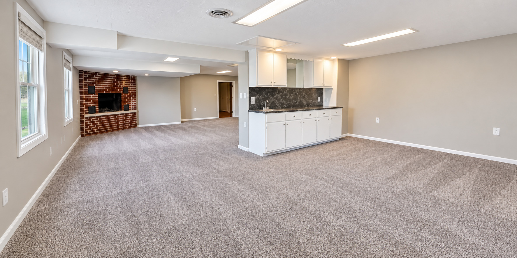 760 Riverside Court Property Photo 14