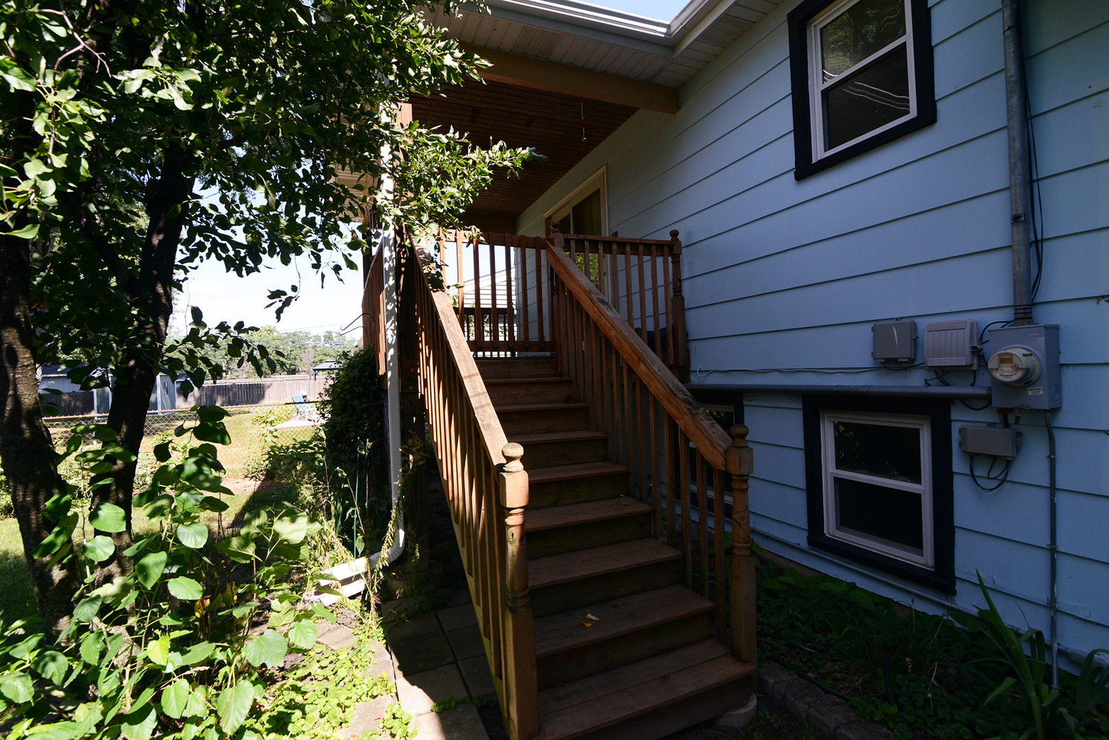 6308 Saratoga Avenue Property Photo 8