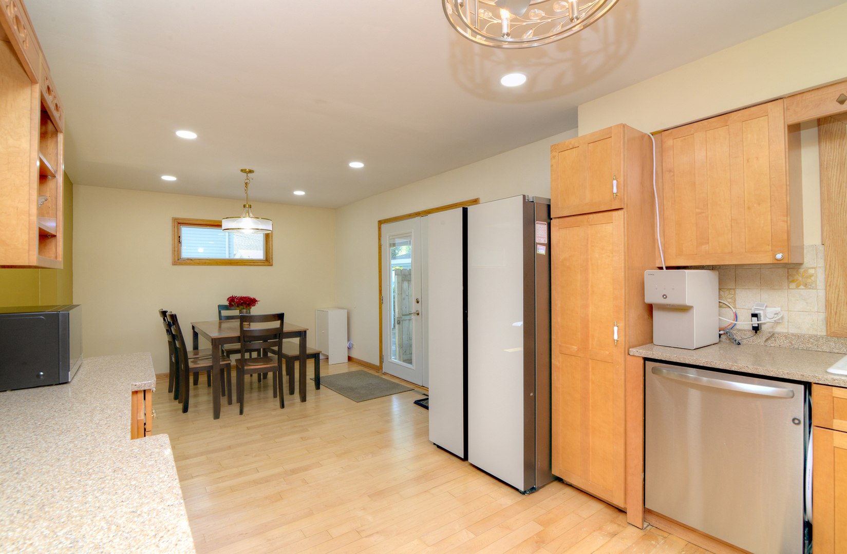 6308 Saratoga Avenue Property Photo 20