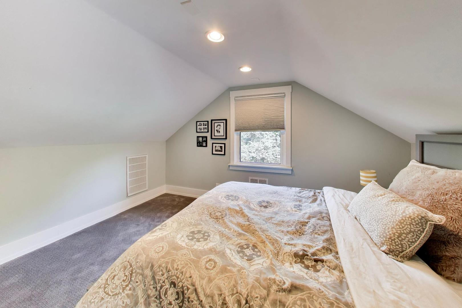 730 Fair Oaks Avenue Property Photo 33