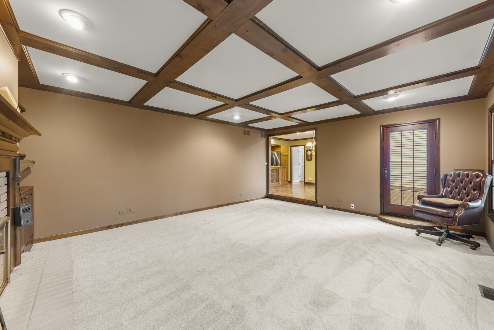 2256 Ridgewood Road Property Photo 8