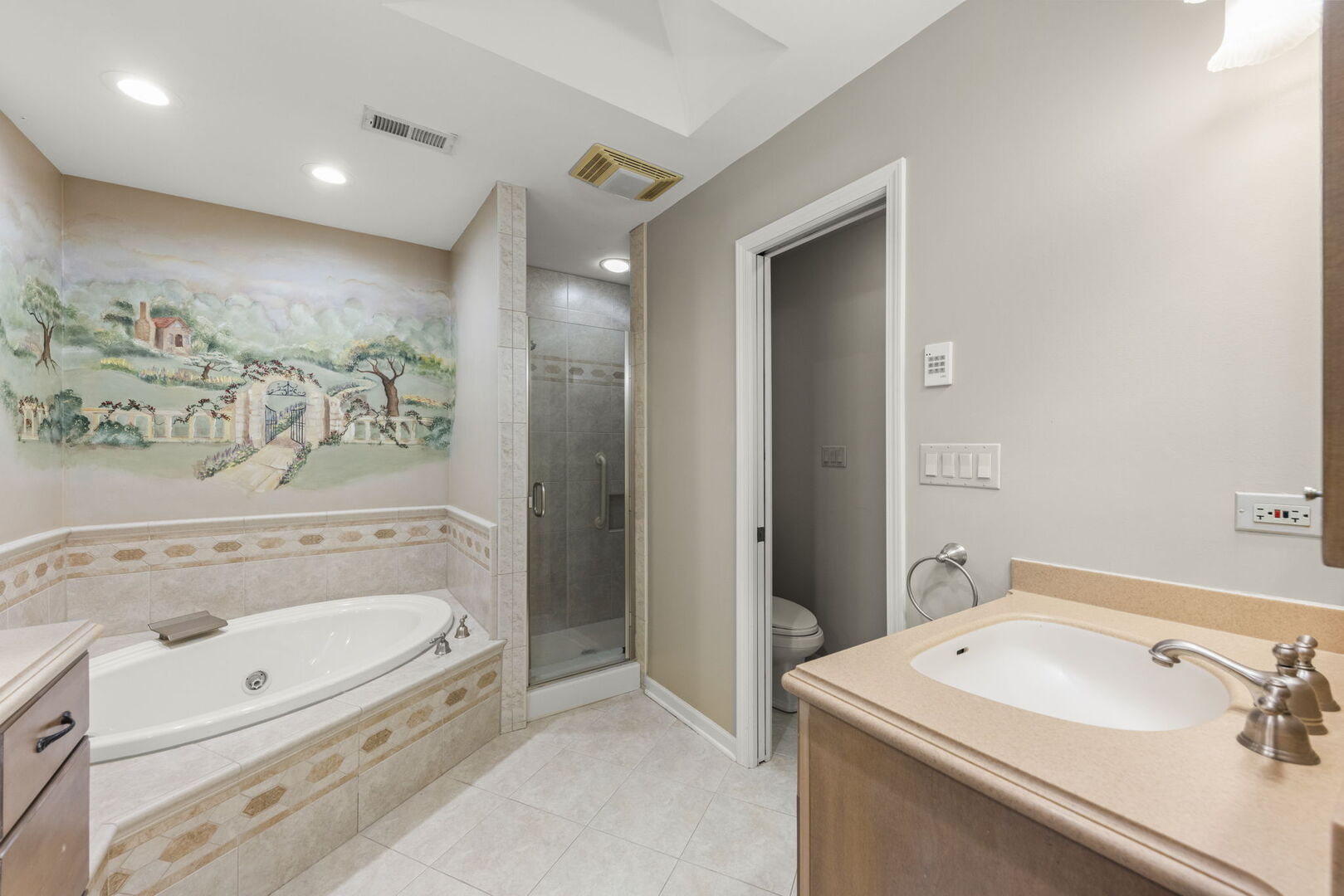 2256 Ridgewood Road Property Photo 21