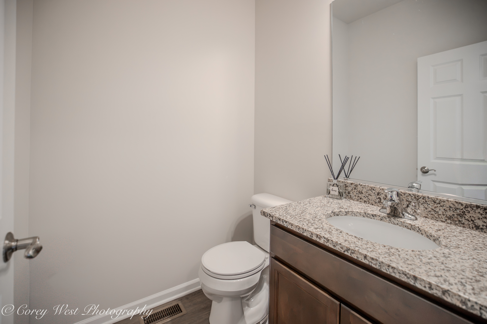 335 N. Aspen Drive Property Photo 18