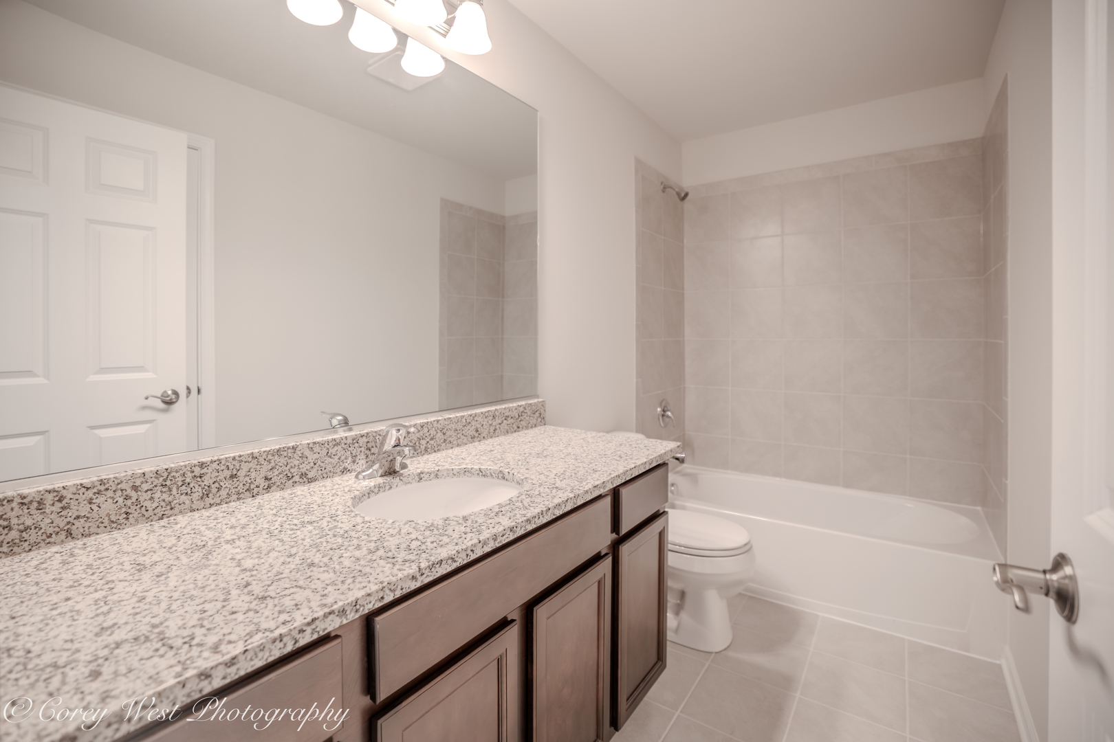 335 N. Aspen Drive Property Photo 27