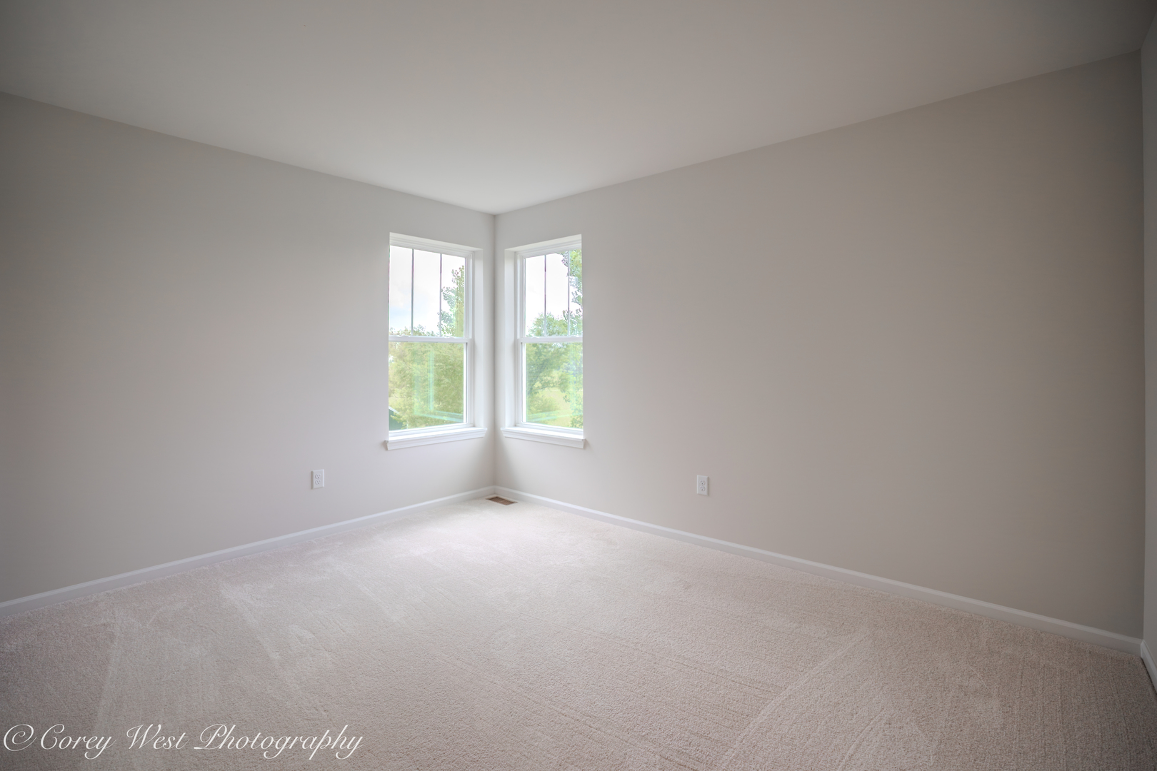 335 N. Aspen Drive Property Photo 28