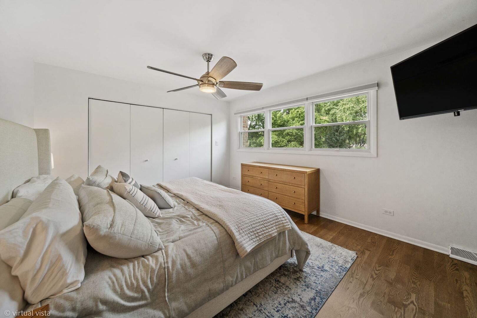 3904 Saratoga Avenue Property Photo 9