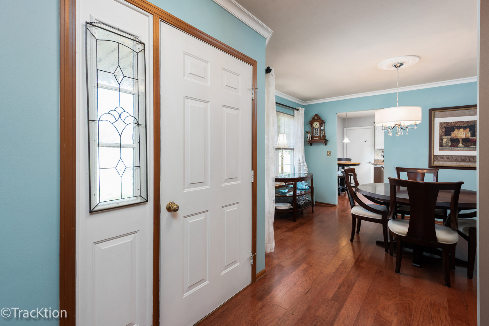 20839 W Hickory Court Property Photo 5