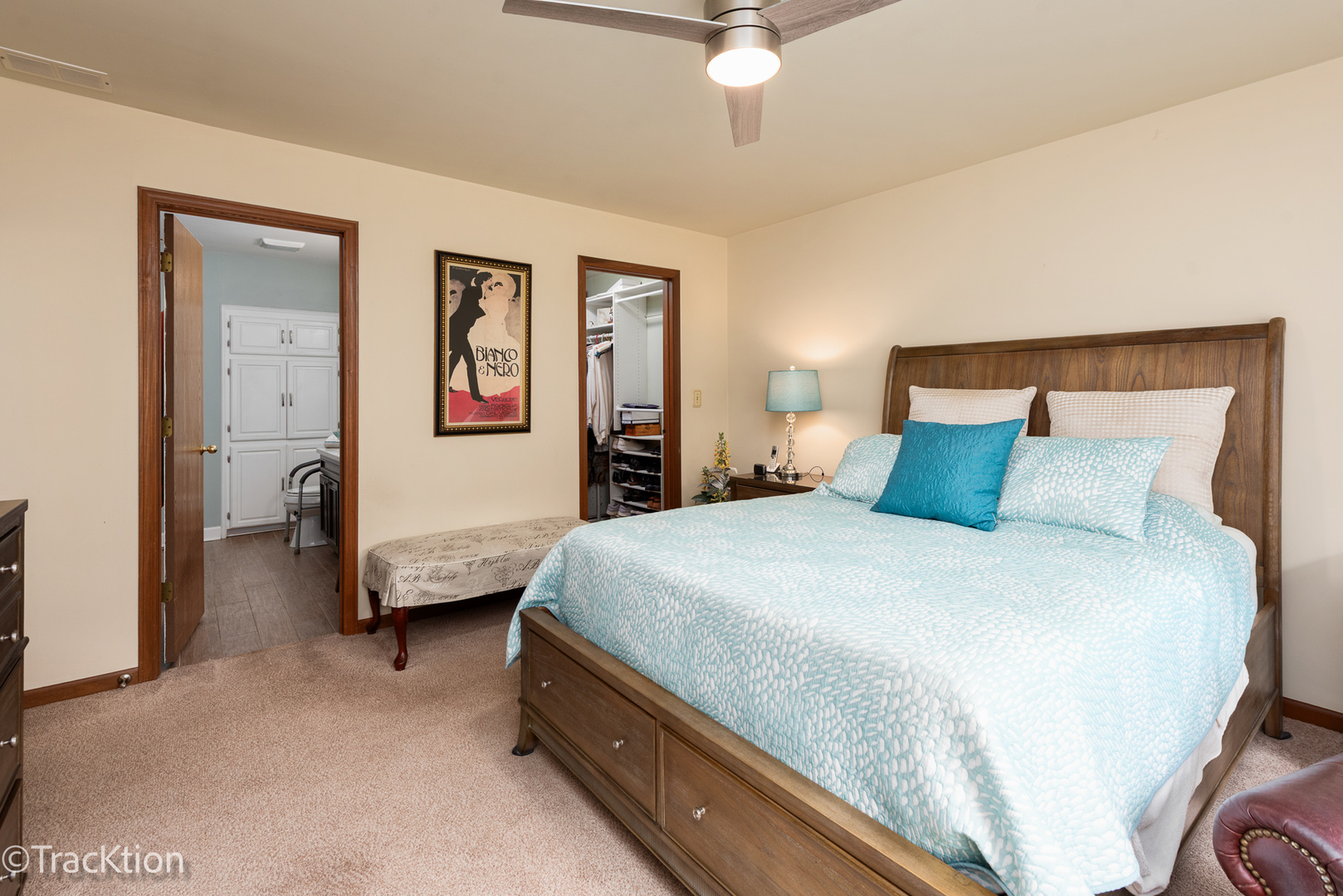 20839 W Hickory Court Property Photo 15