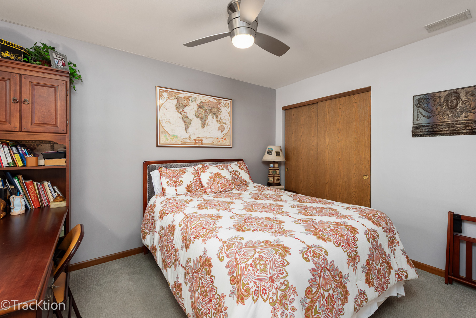 20839 W Hickory Court Property Photo 18