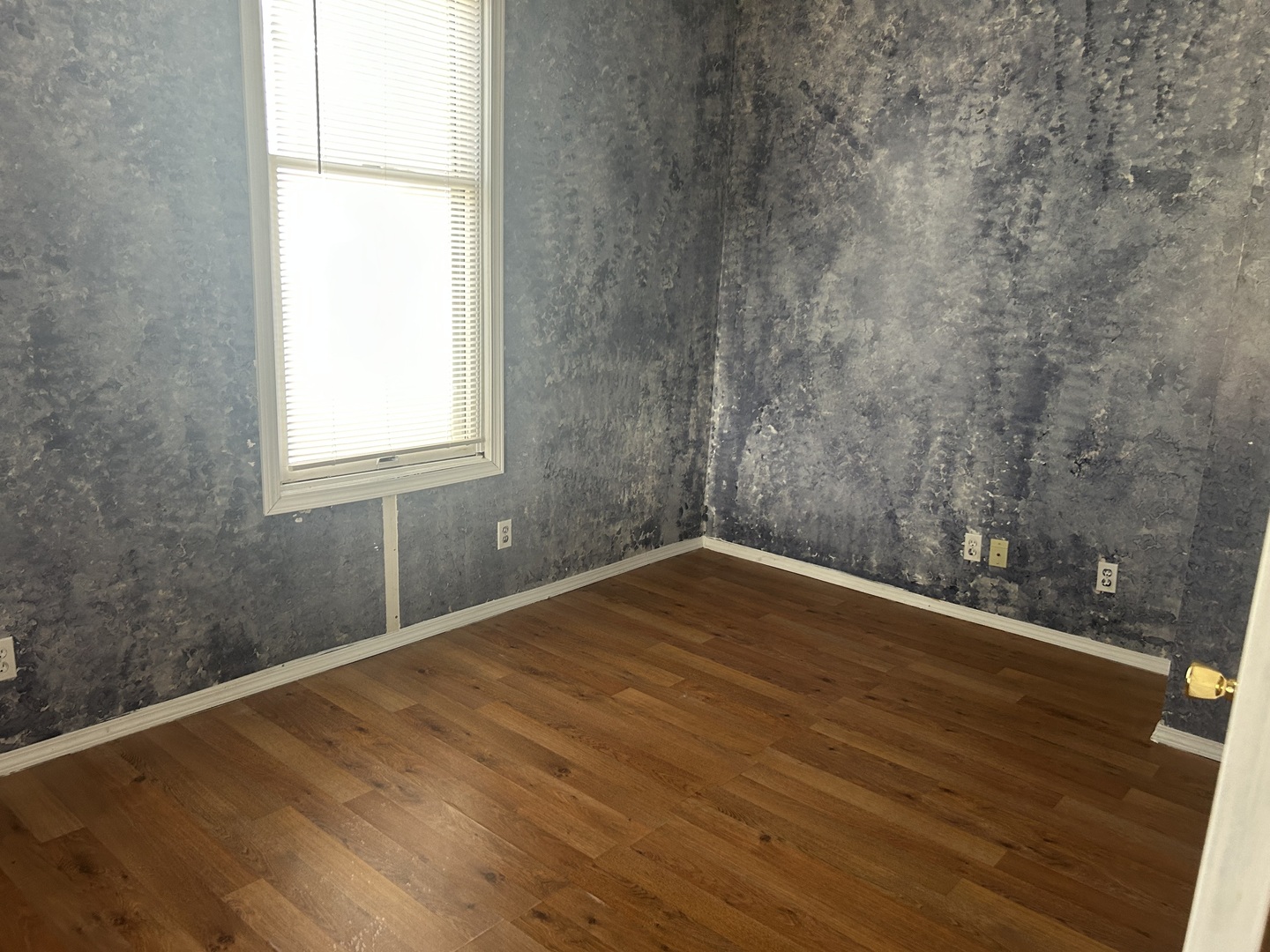 2209 1st Street Property Photo 6