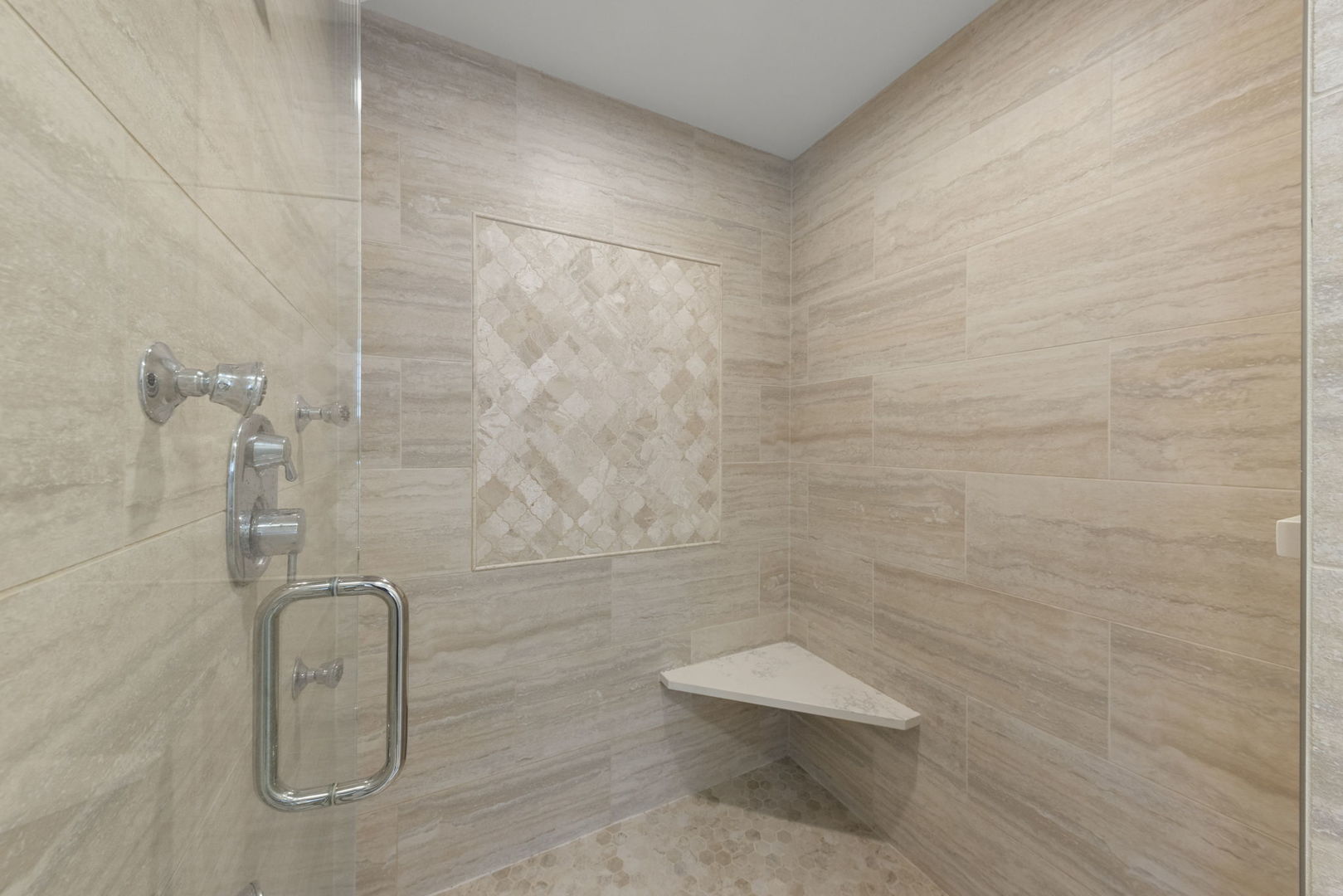 628 S Fairfield Avenue Property Photo 27