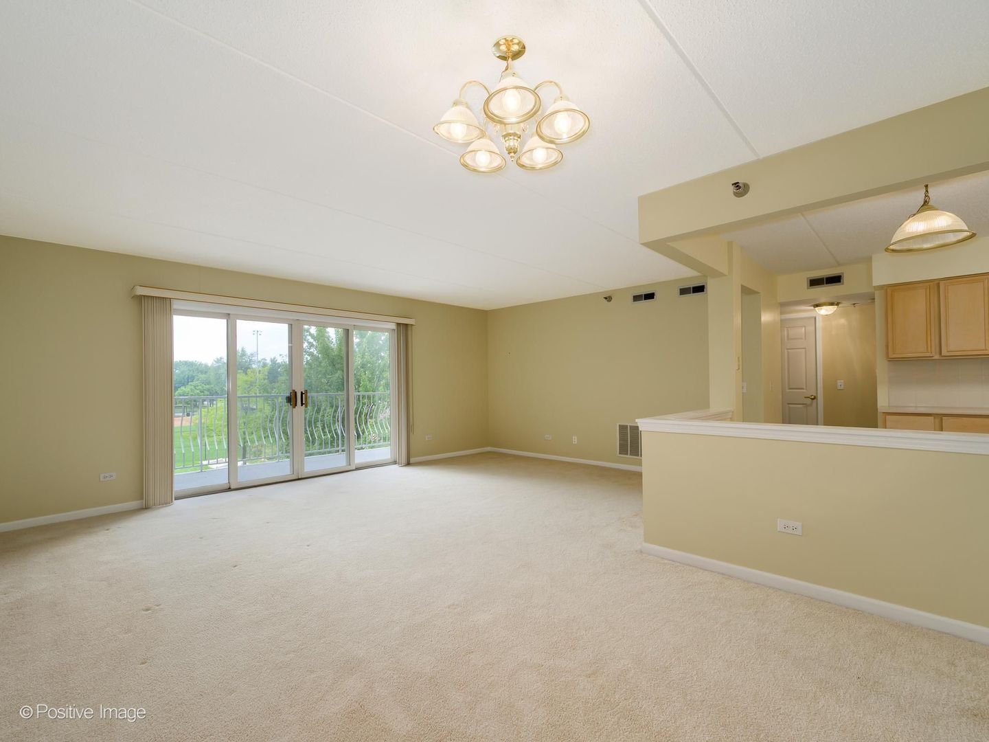 7071 W Touhy Avenue 408 Property Photo 5