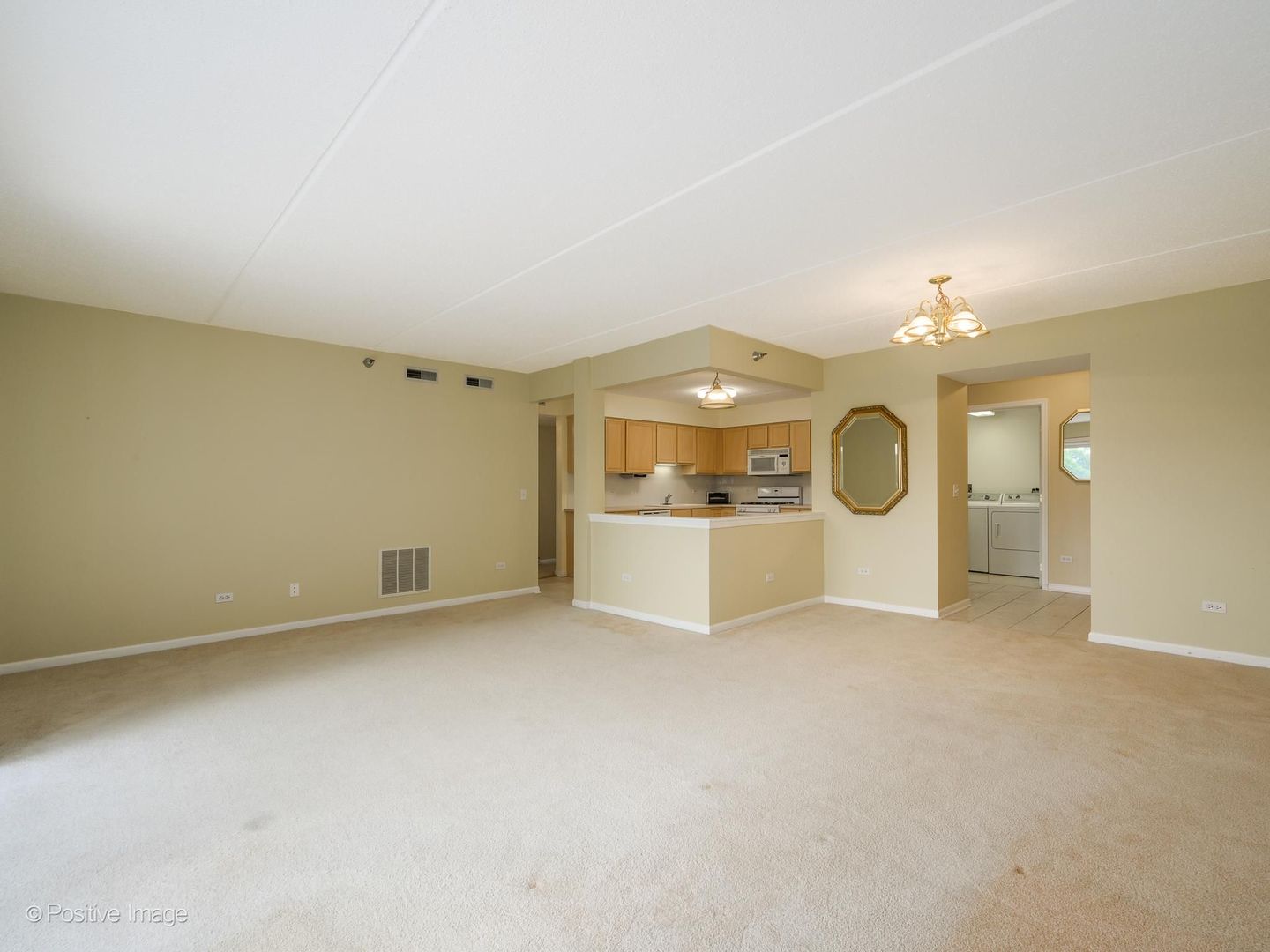7071 W Touhy Avenue 408 Property Photo 7