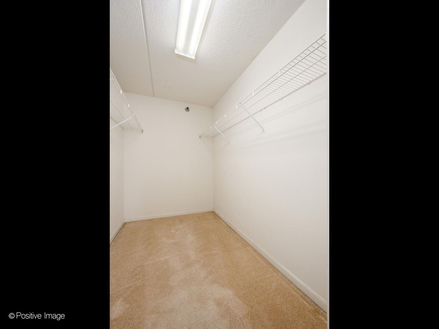 7071 W Touhy Avenue 408 Property Photo 21