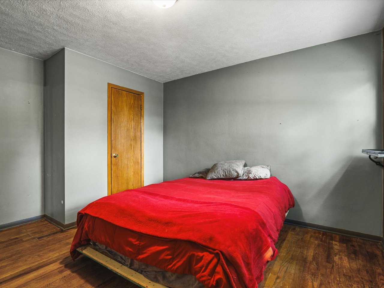 1007 E Hosmer Street Property Photo 17