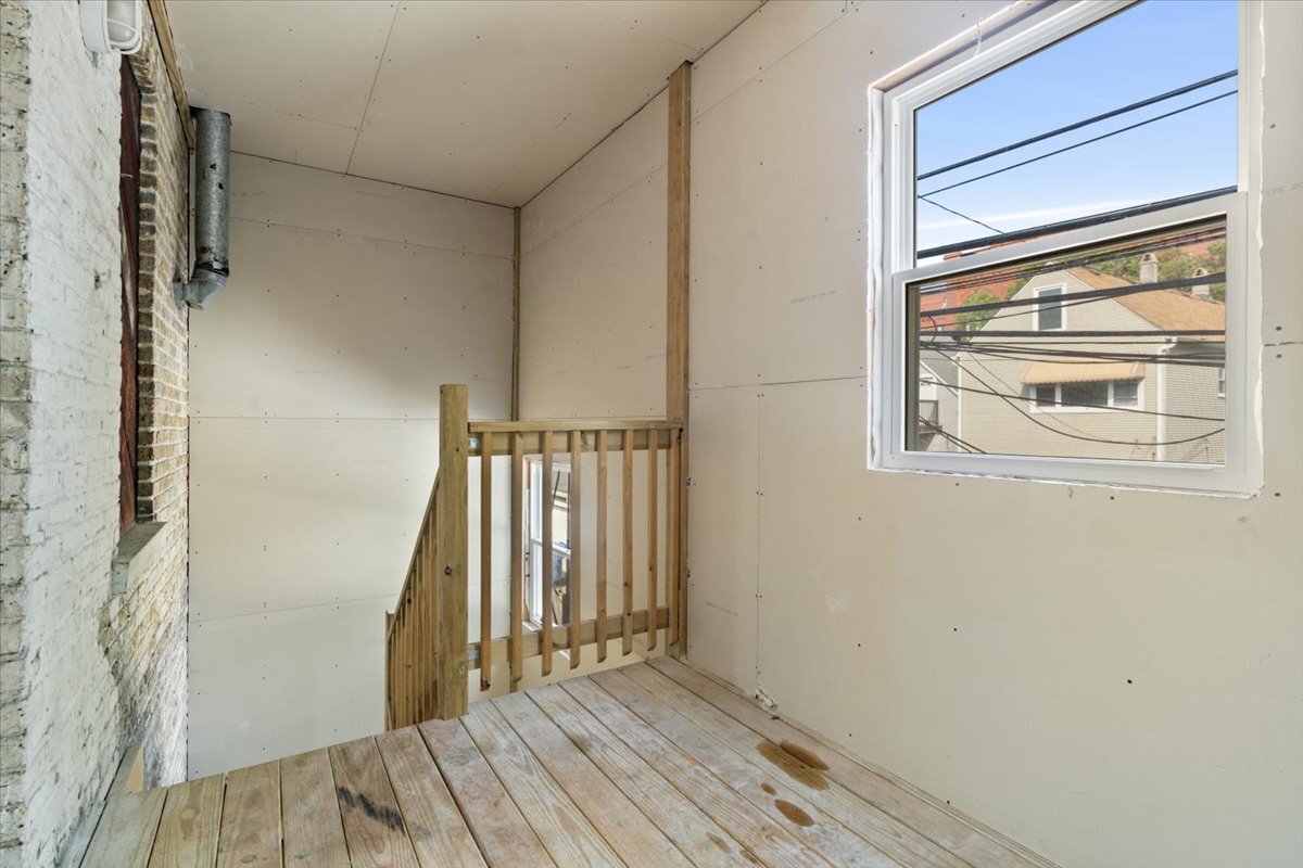 1835 N Humboldt Boulevard Property Photo 28