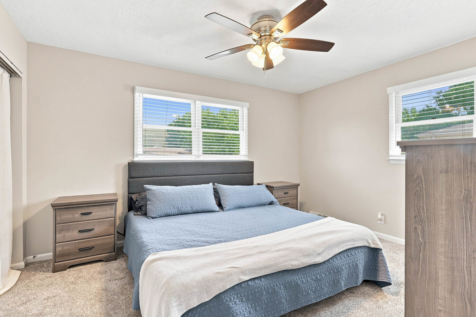 3109 Sunburst Drive Property Photo 2