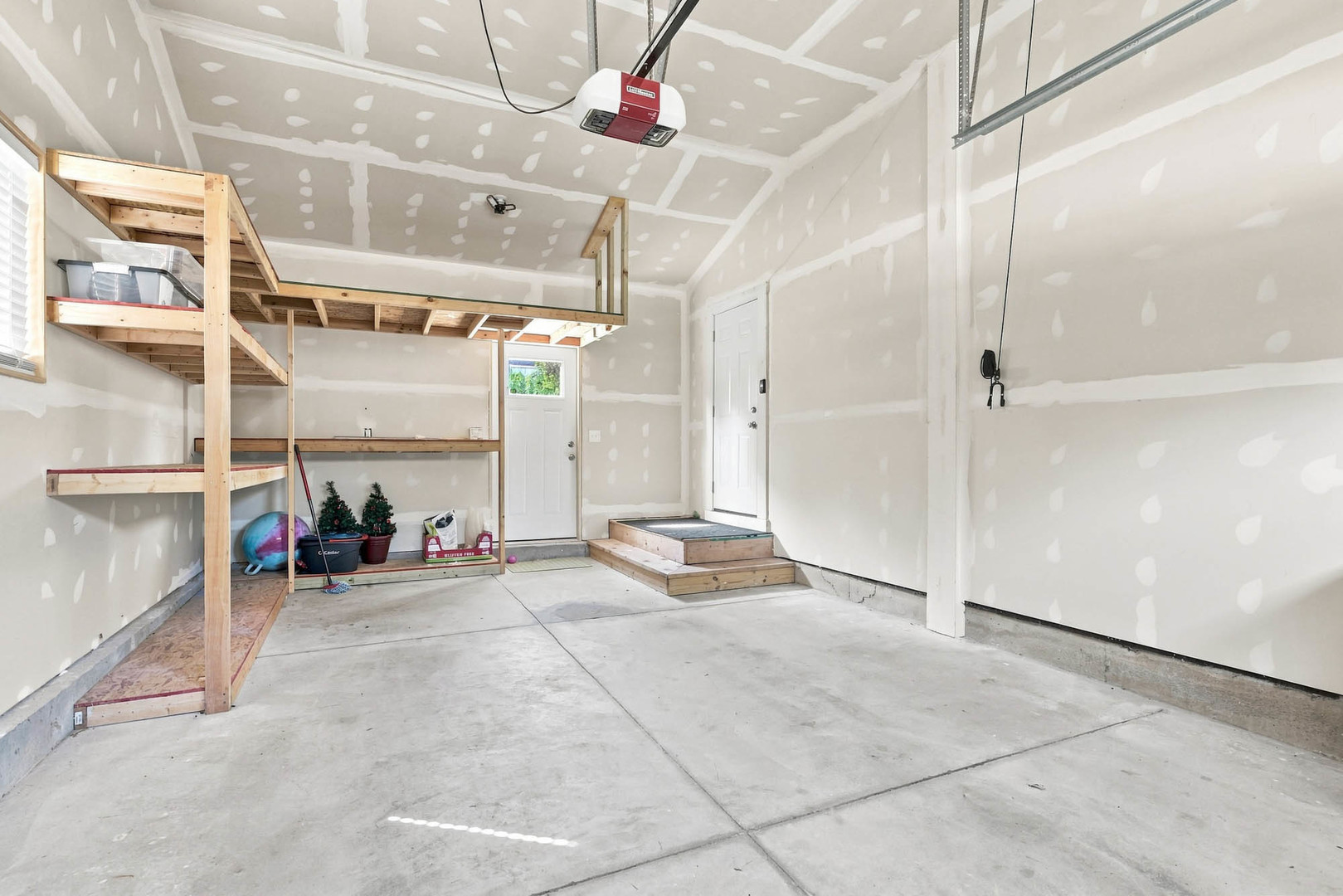 3109 Sunburst Drive Property Photo 25