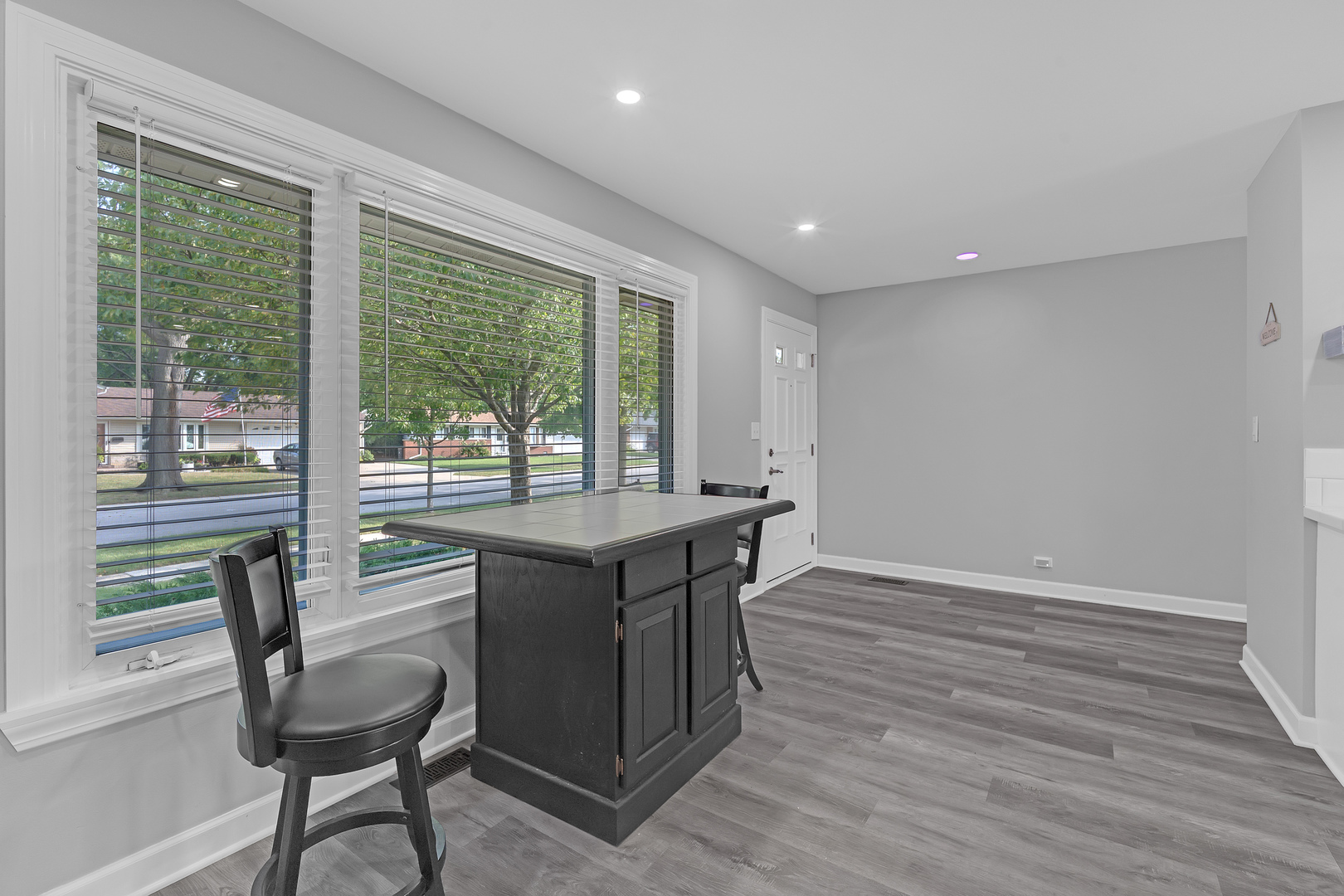 224 Redwood Avenue Property Photo 6