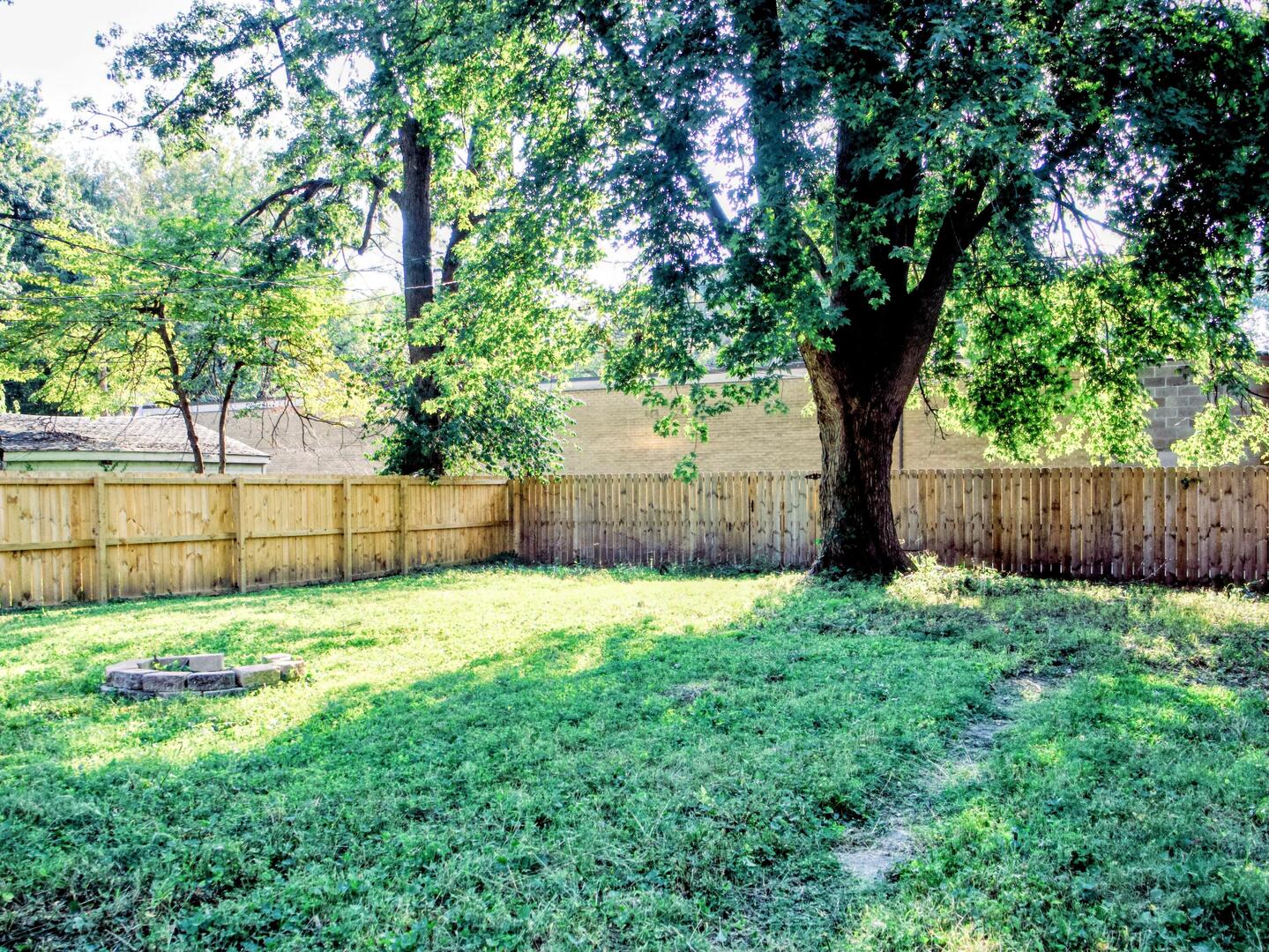 1037 N 8th Street Property Photo 32