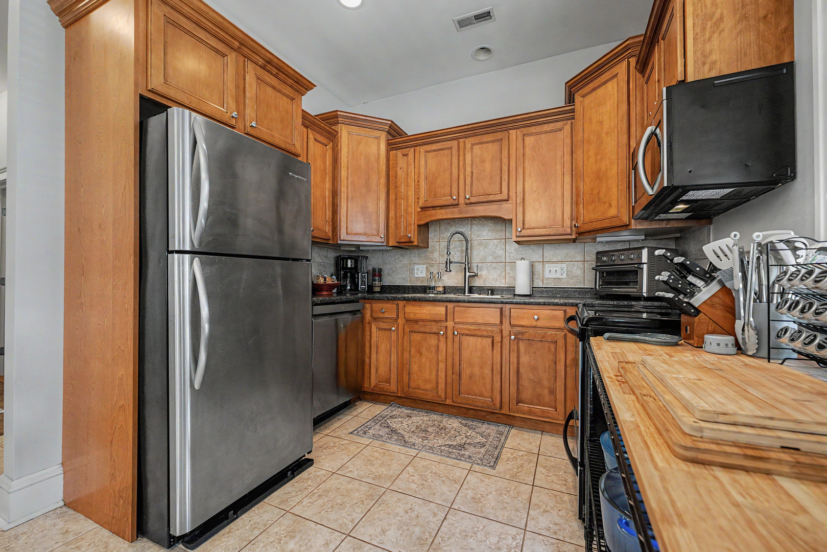 116 W Locust Street Property Photo 18
