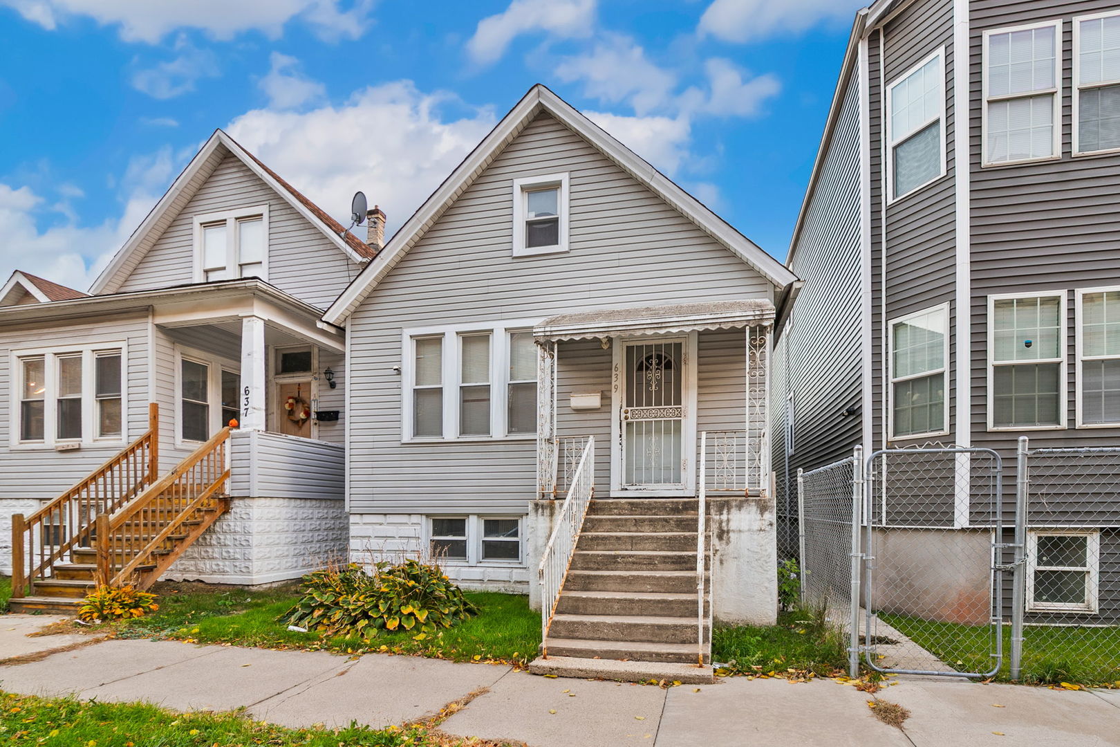 639 W 48th Street Property Photo 14